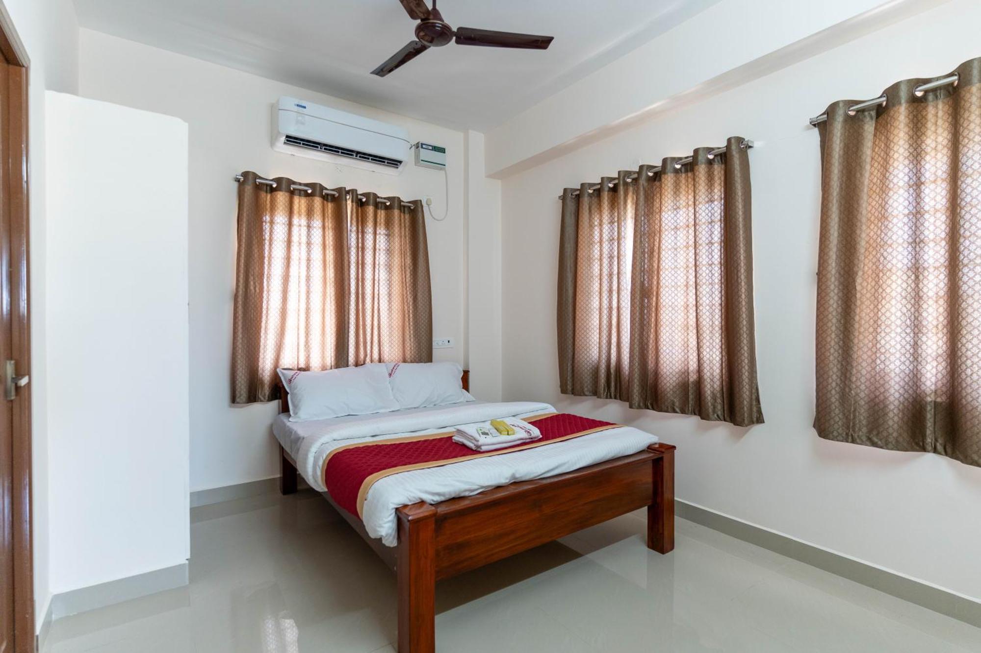 Aishwaryam Service Apartment Chennai Ngoại thất bức ảnh